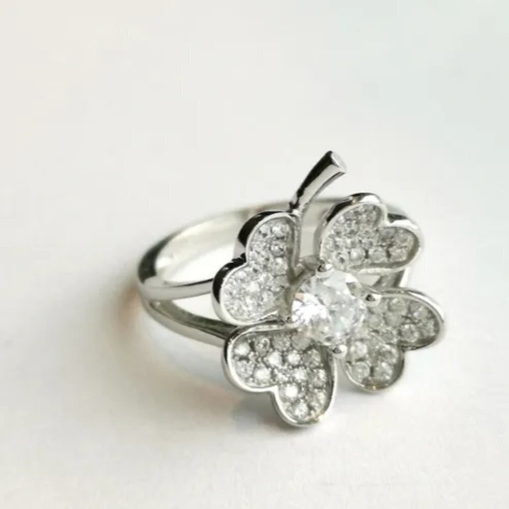 Sterling Silver Cz Clover Flower Ring Size 8